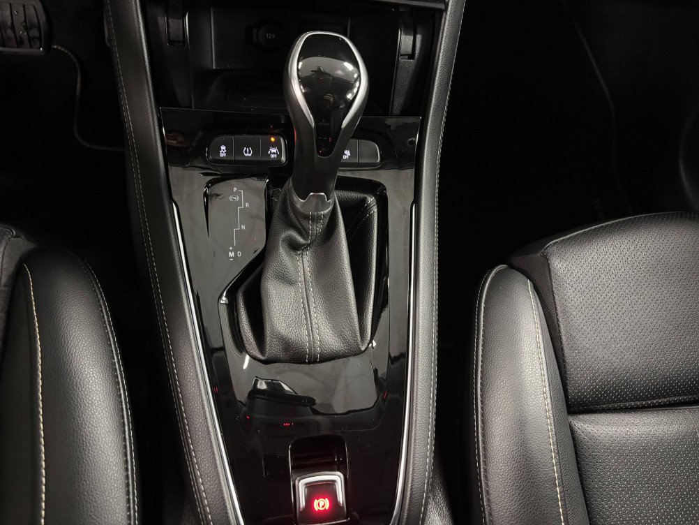 Acheter Opel Grandland X Grandland X 1.5 Diesel 130 ch BVA8 Ultimate 5p occasion dans les concessions du Groupe Faurie