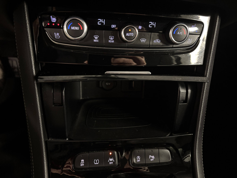 Acheter Opel Grandland X Grandland X 1.5 Diesel 130 ch BVA8 Ultimate 5p occasion dans les concessions du Groupe Faurie