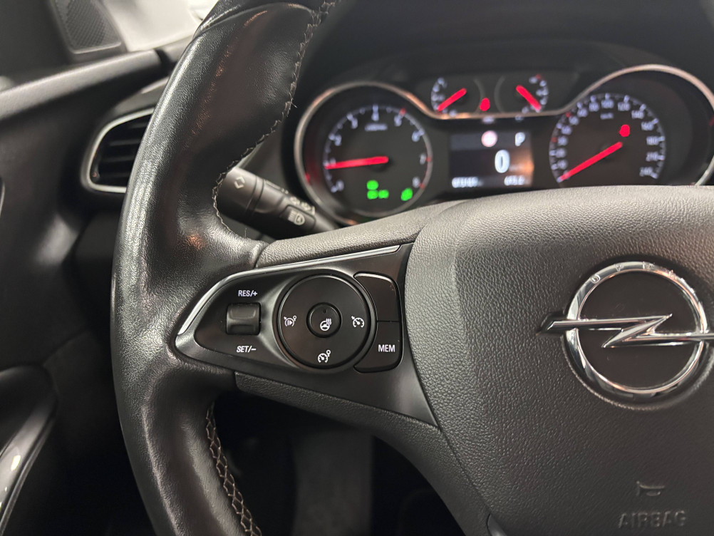 Acheter Opel Grandland X Grandland X 1.5 Diesel 130 ch BVA8 Ultimate 5p occasion dans les concessions du Groupe Faurie