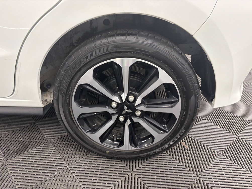 Acheter Mitsubishi Space Star Space Star 1.2 MIVEC 71 AS&G Red Line Edition 5p occasion dans les concessions du Groupe Faurie