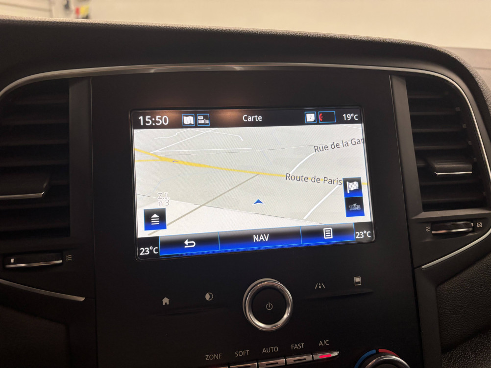 Acheter Renault Megane 4 Mégane IV Estate Blue dCi 115 EDC Business 5p occasion dans les concessions du Groupe Faurie