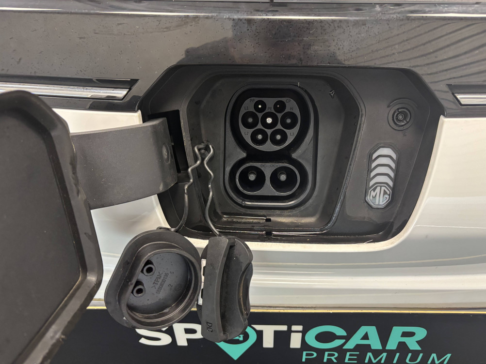 Acheter MG Motor MG 5 MG5 Autonomie Standard 50kWh - 130 kW 2WD Comfort 5p occasion dans les concessions du Groupe Faurie