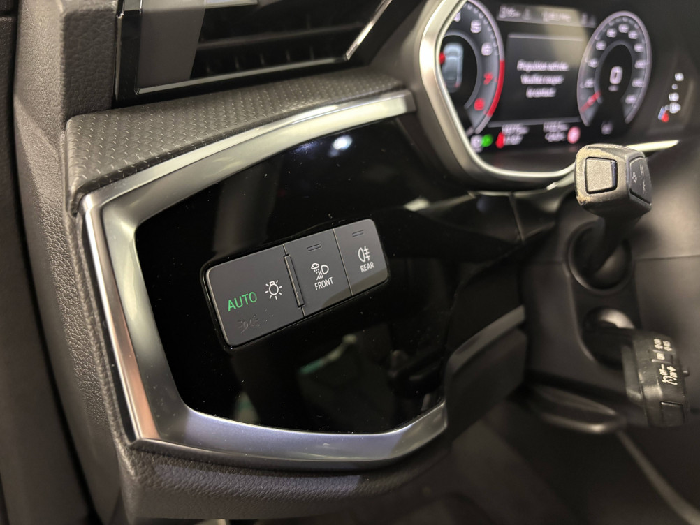 Acheter Audi Q3 Q3 Sportback 35 TFSI 150 ch S line 5p occasion dans les concessions du Groupe Faurie