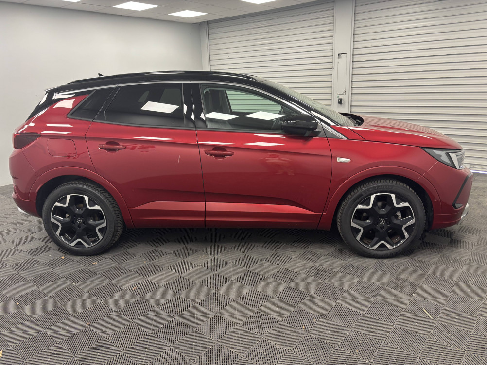 Acheter Opel Grandland Grandland 1.5 Diesel 130 ch BVA8 Elegance Business 5p occasion dans les concessions du Groupe Faurie