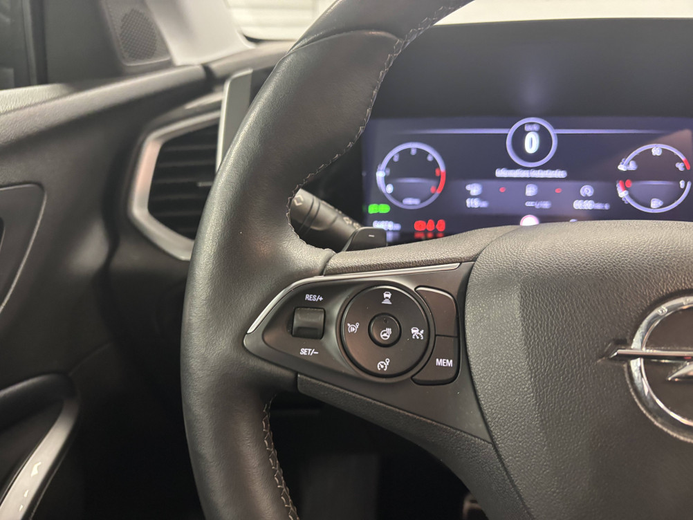 Acheter Opel Grandland Grandland 1.5 Diesel 130 ch BVA8 Elegance Business 5p occasion dans les concessions du Groupe Faurie