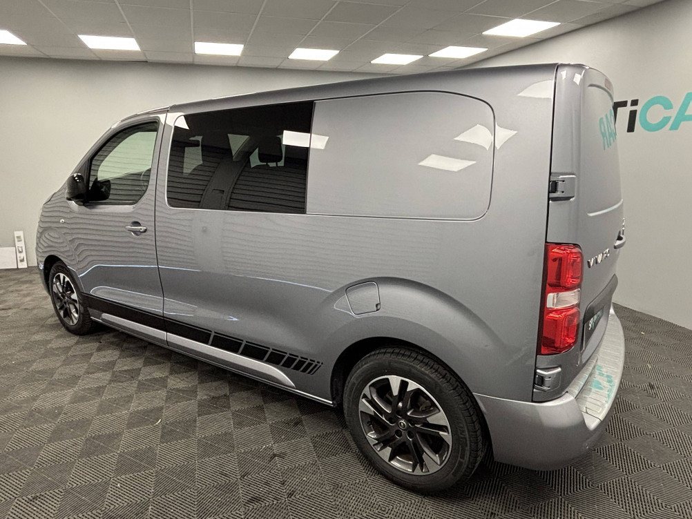 Acheter Opel Vivaro Fourgon VIVARO CA FIXE L2 2.0 DIESEL 180 CH BVA8 PACK BUSINESS 4p occasion dans les concessions du Groupe Faurie