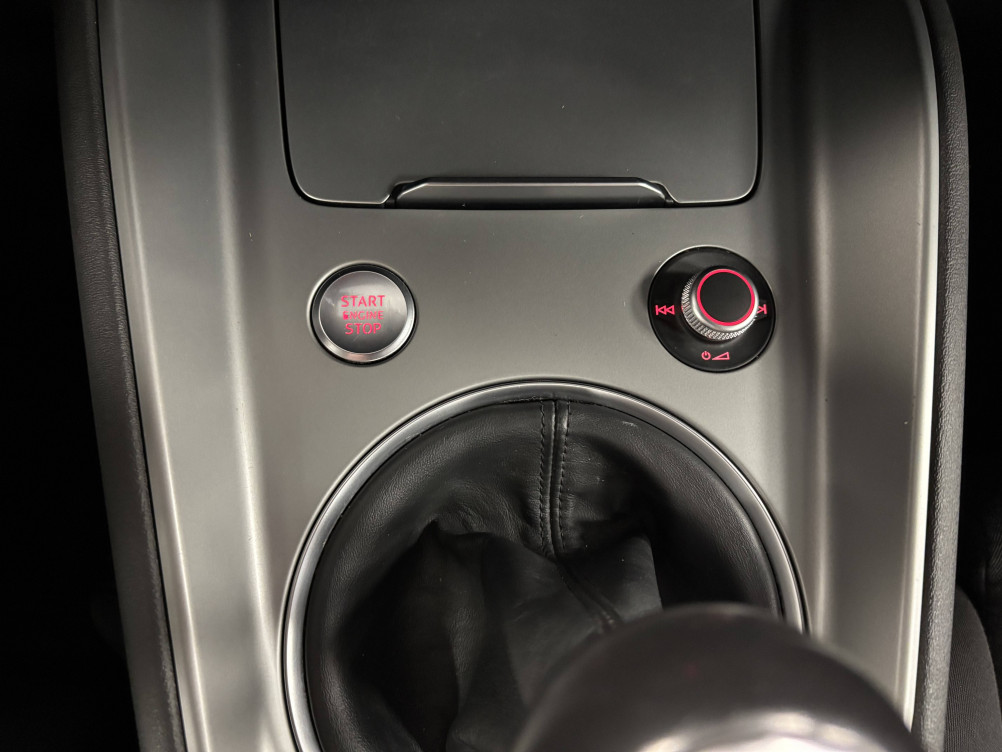 Acheter Audi TT TT Coupé 1.8 TFSI 180  3p occasion dans les concessions du Groupe Faurie