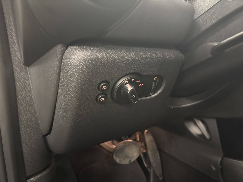 Acheter Mini Mini Hatch 3 Portes Cooper 136 ch BVA7 Edition Greenwich 3p occasion dans les concessions du Groupe Faurie
