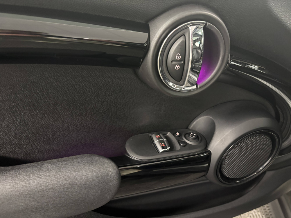 Acheter Mini Mini Hatch 3 Portes Cooper 136 ch BVA7 Edition Greenwich 3p occasion dans les concessions du Groupe Faurie