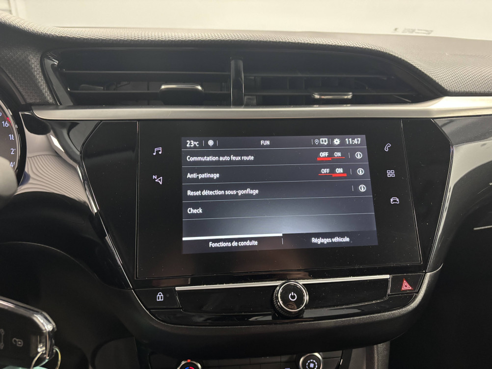 Acheter Opel Corsa Corsa 1.2 Turbo 100 ch BVM6 Elegance Business 5p occasion dans les concessions du Groupe Faurie