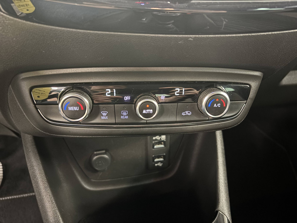 Acheter Opel Crossland X Crossland X 1.2 Turbo 110 ch Design 120 ans 5p occasion dans les concessions du Groupe Faurie