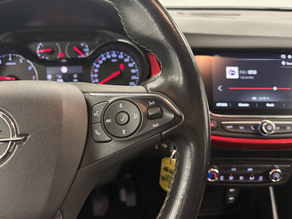 Acheter Opel Crossland Crossland 1.2 Turbo 110 ch BVM6 GS Line 5p occasion dans les concessions du Groupe Faurie