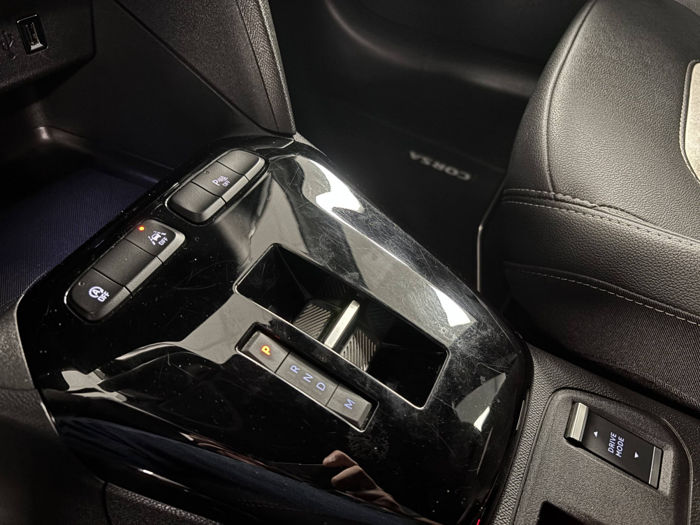 Acheter Opel Corsa Corsa 1.2 Turbo 130 ch BVA8 Ultimate 5p occasion dans les concessions du Groupe Faurie