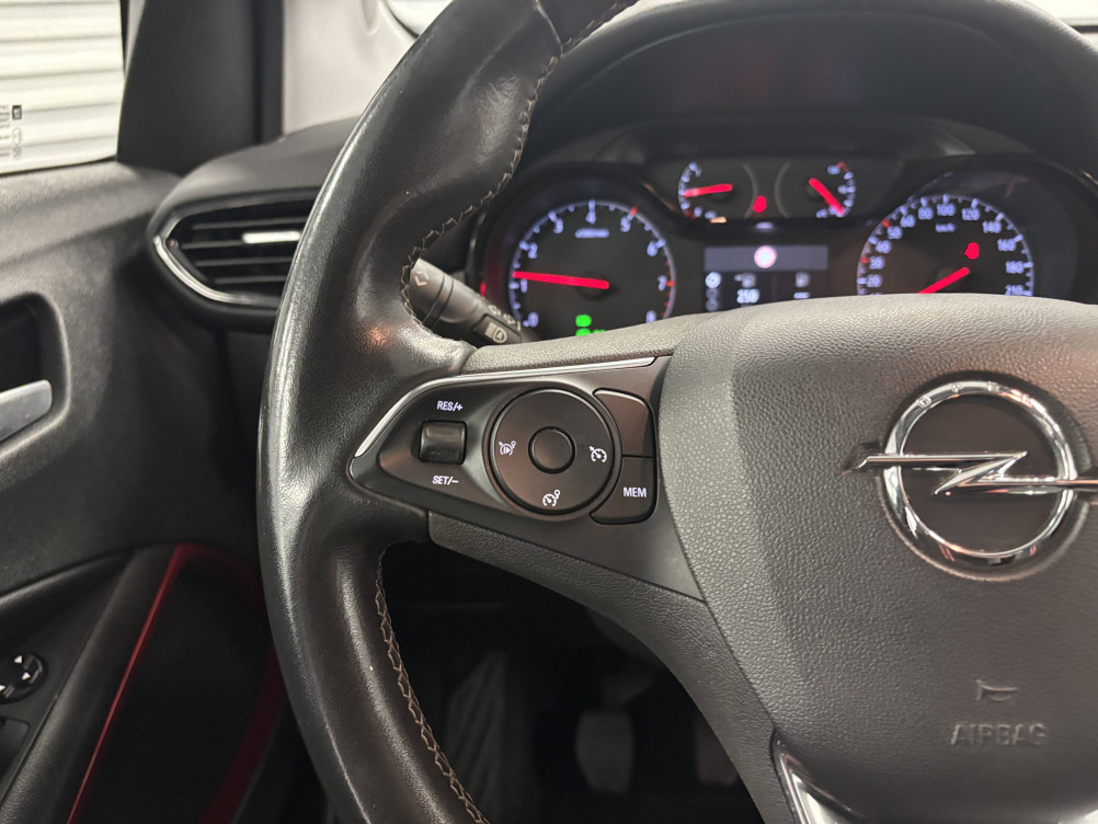 Acheter Opel Crossland Crossland 1.2 Turbo 110 ch BVM6 GS Line 5p occasion dans les concessions du Groupe Faurie