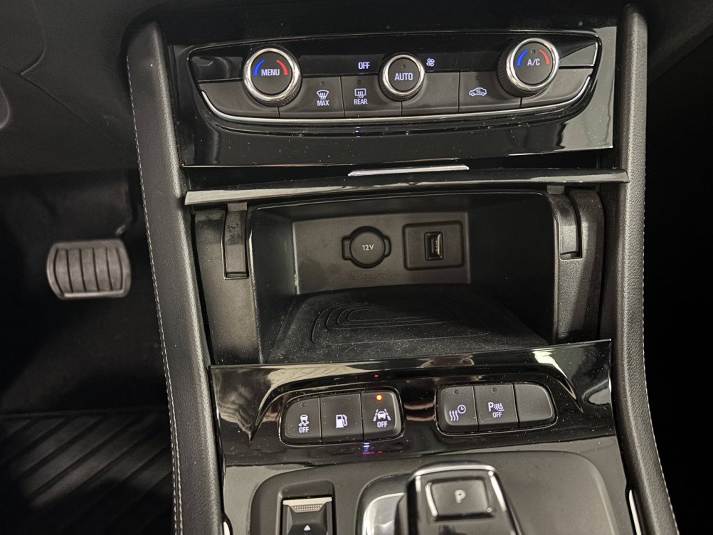 Acheter Opel Grandland X Grandland X Hybrid4 300 ch AWD BVA8 Elite 5p occasion dans les concessions du Groupe Faurie