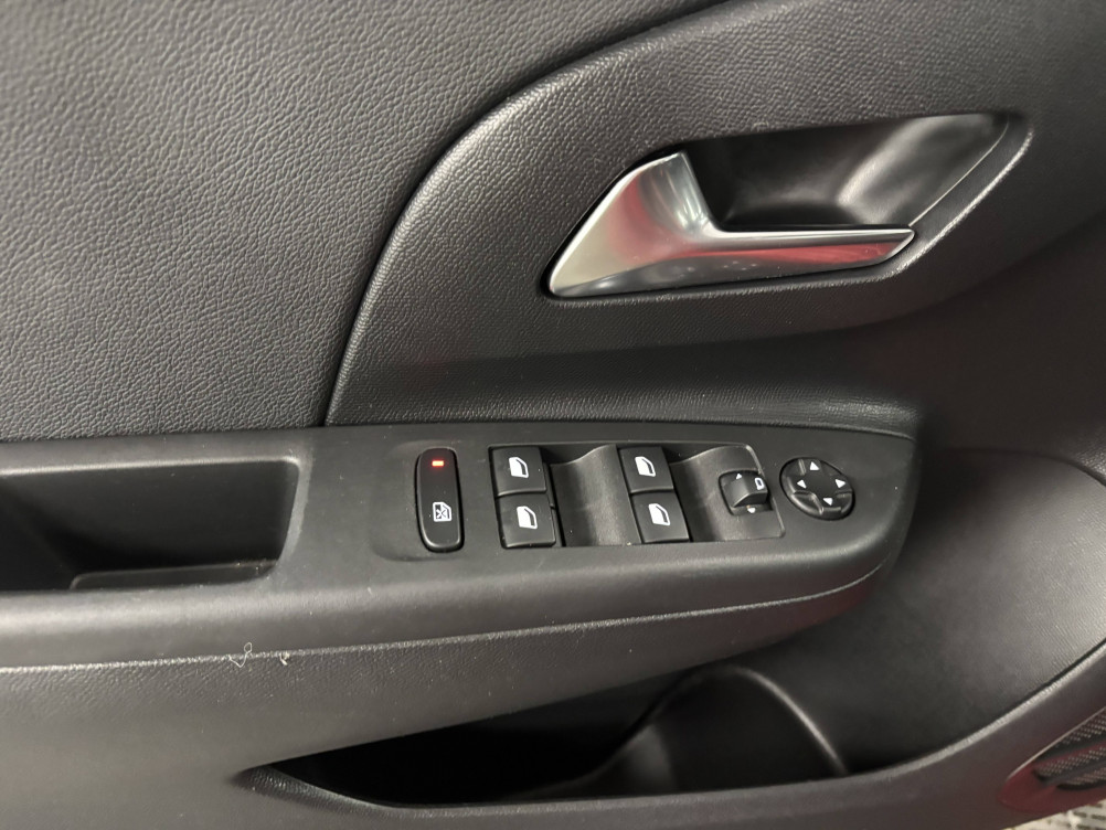 Acheter Opel Corsa E Corsa Electrique 136 ch & Batterie 50 kWh GS Line 5p occasion dans les concessions du Groupe Faurie