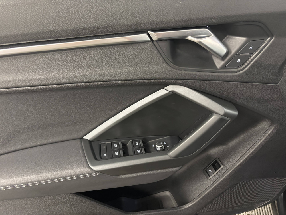 Acheter Audi Q3 Q3 Sportback 35 TFSI 150 ch S tronic 7 S line 5p occasion dans les concessions du Groupe Faurie