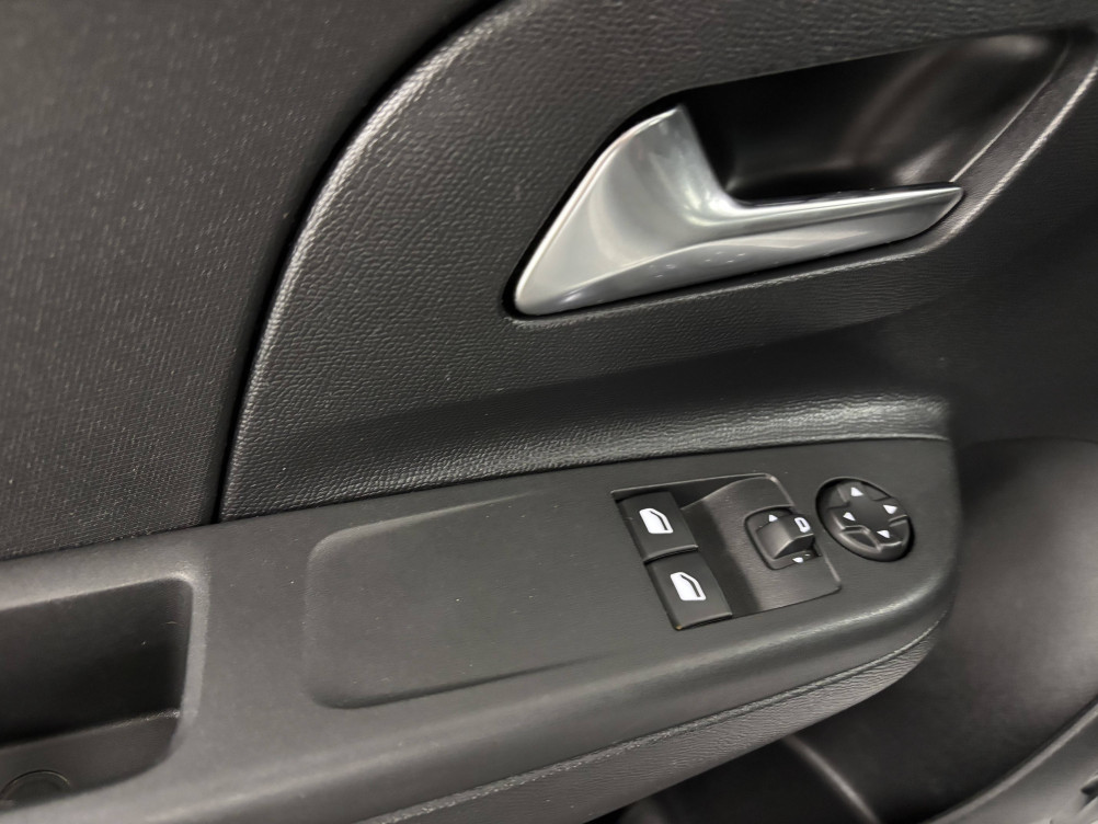 Acheter Opel Corsa E Corsa Electrique 136 ch & Batterie 50 kWh Edition 5p occasion dans les concessions du Groupe Faurie