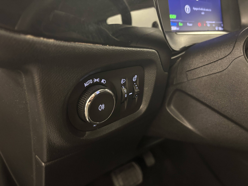 Acheter Opel Corsa E Corsa Electrique 136 ch & Batterie 50 kWh Edition 5p occasion dans les concessions du Groupe Faurie