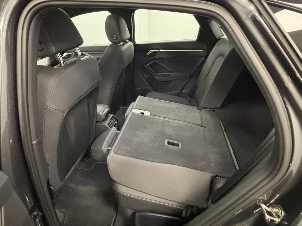 Acheter Audi Q3 Q3 Sportback 35 TFSI 150 ch S tronic 7 S line 5p occasion dans les concessions du Groupe Faurie
