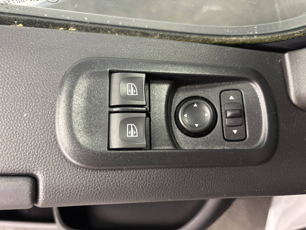 Acheter Renault Master 3 MASTER FGN TRAC F3500 L2H2 BLUE DCI 135 CONFORT 4p occasion dans les concessions du Groupe Faurie