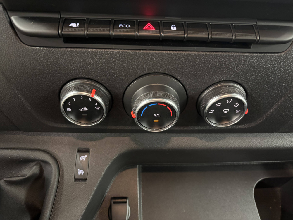 Acheter Renault Master 3 MASTER FGN TRAC F3500 L2H2 BLUE DCI 135 CONFORT 4p occasion dans les concessions du Groupe Faurie