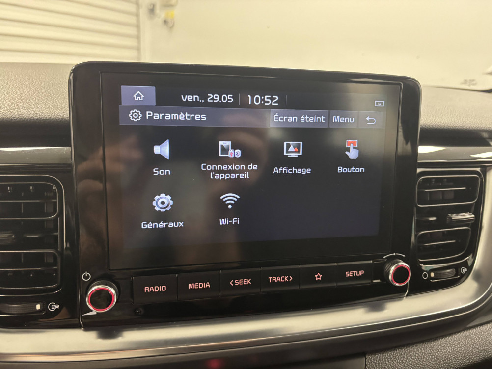 Acheter Kia Stonic Stonic 1.0 T-GDi 100 ch DCT7 Active 5p occasion dans les concessions du Groupe Faurie