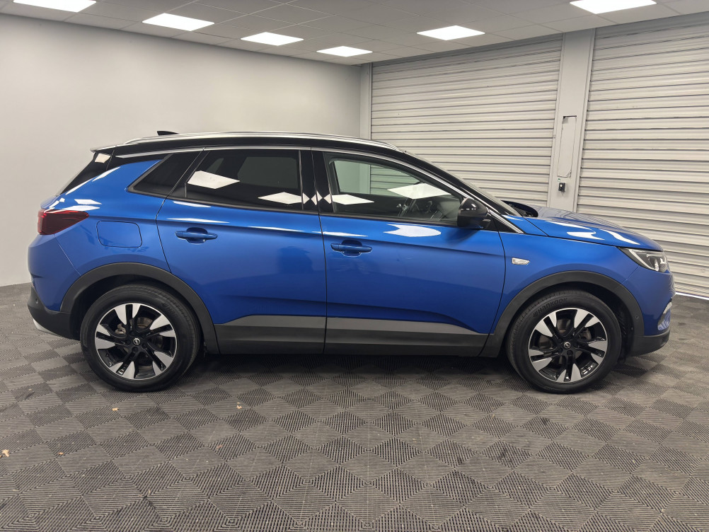 Acheter Opel Grandland X Grandland X 1.5 Diesel 130 ch Design Line 5p occasion dans les concessions du Groupe Faurie