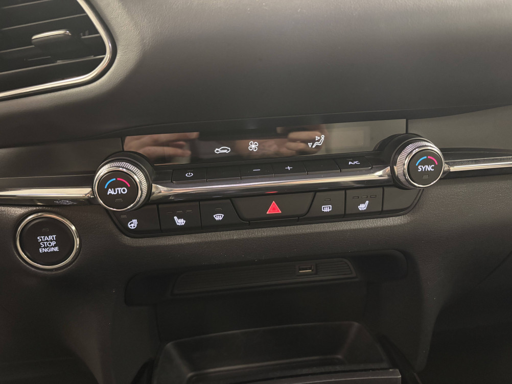 Acheter Mazda CX-30 CX-30 2.0L SKYACTIV-X M Hybrid 180 ch 4x4 BVA6 Exclusive 5p occasion dans les concessions du Groupe Faurie
