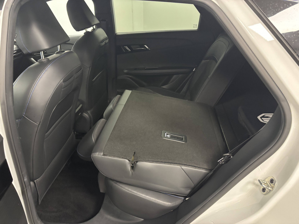 Acheter MG Motor MG 4 MG4 Electric 77kWh - 180 kW 2WD Luxury 5p occasion dans les concessions du Groupe Faurie