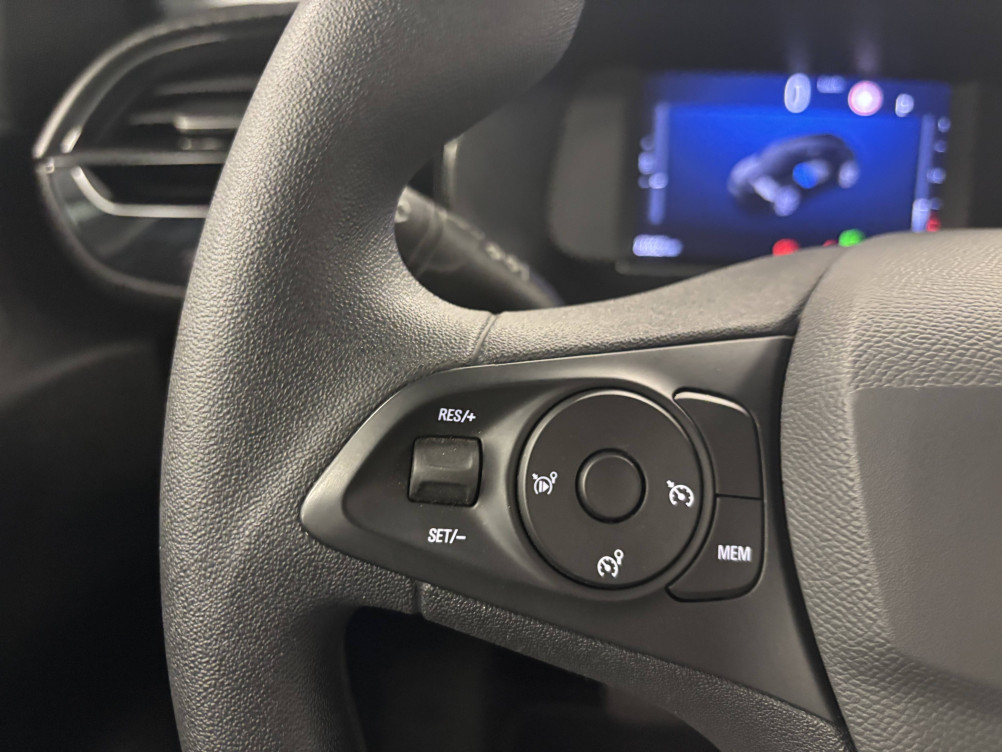 Acheter Opel Corsa E Corsa Electrique 136 ch & Batterie 50 kWh  5p occasion dans les concessions du Groupe Faurie