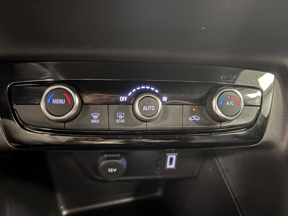 Acheter Opel Corsa E Corsa Electrique 136 ch & Batterie 50 kWh  5p occasion dans les concessions du Groupe Faurie