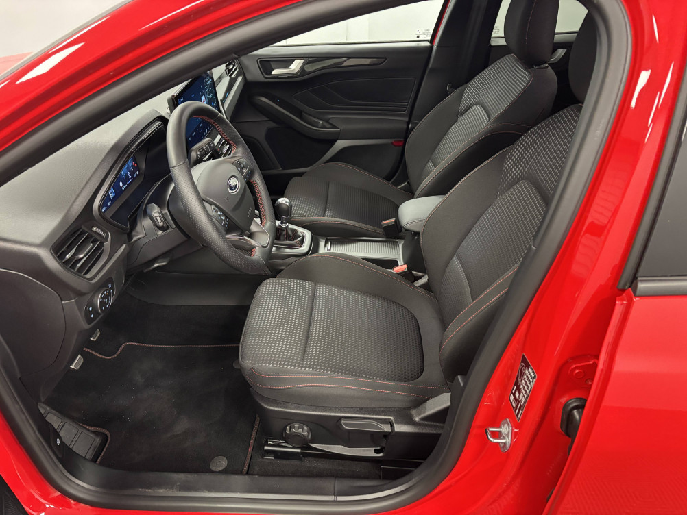 Acheter Ford Focus 4 Focus 1.0 EcoBoost 125 S&S ST Line X 5p occasion dans les concessions du Groupe Faurie