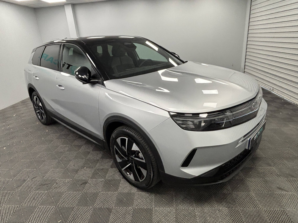 Acheter Opel Grandland Grandland 1.2 Turbo Hybrid 145 ch e-DCT6 GS 5p occasion dans les concessions du Groupe Faurie