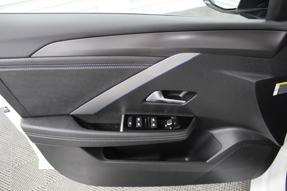 Acheter Opel Astra Astra Sports Tourer 1.2 Turbo 130 ch BVM6 GS 5p occasion dans les concessions du Groupe Faurie