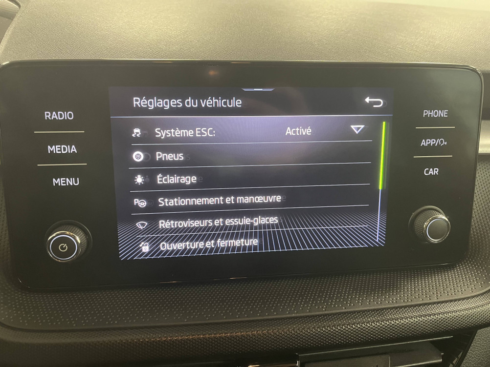 Acheter Skoda Fabia Fabia 1.0 TSI 110 ch DSG7 Ambition 5p occasion dans les concessions du Groupe Faurie