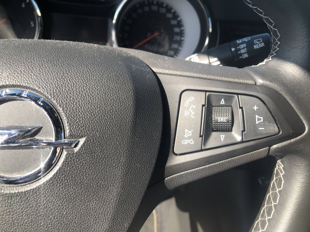 Acheter Opel Astra Astra 1.6 Diesel 136 ch S 5p occasion dans les concessions du Groupe Faurie