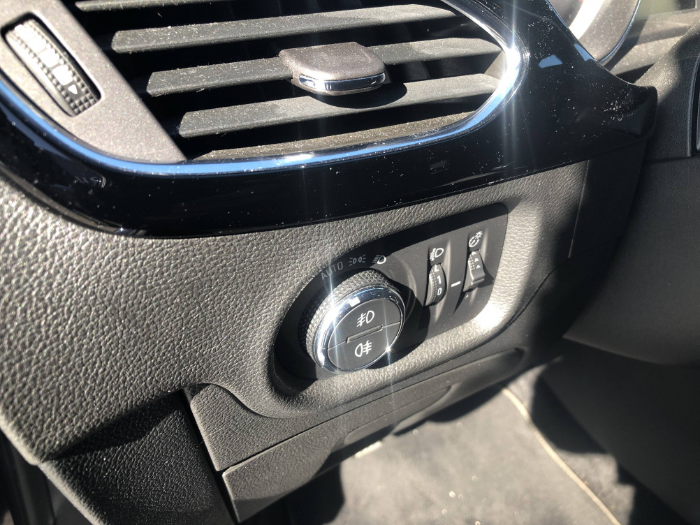 Acheter Opel Astra Astra 1.6 Diesel 136 ch S 5p occasion dans les concessions du Groupe Faurie
