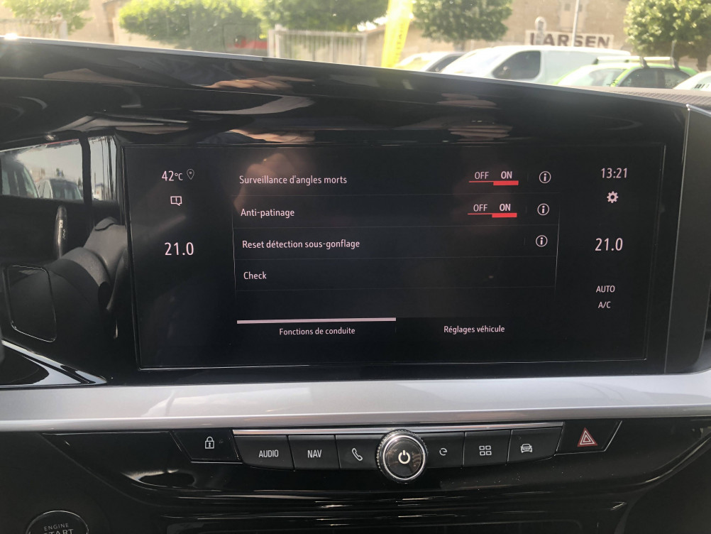 Acheter Opel Mokka Mokka Electrique 136 ch & Batterie 50 kWh Ultimate 5p occasion dans les concessions du Groupe Faurie