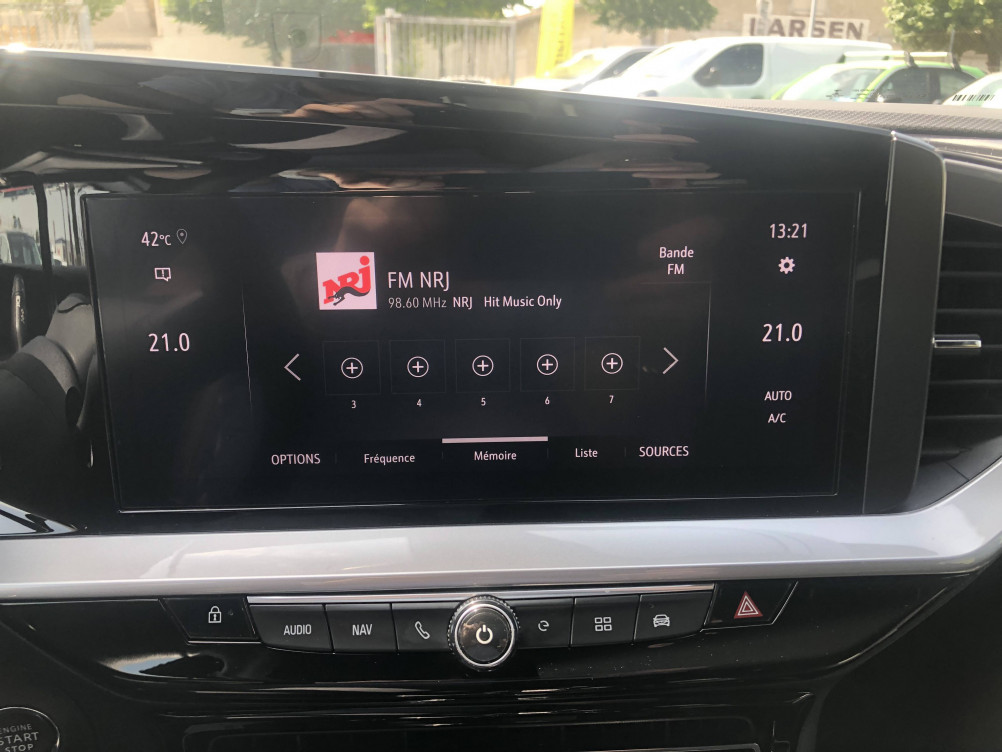 Acheter Opel Mokka Mokka Electrique 136 ch & Batterie 50 kWh Ultimate 5p occasion dans les concessions du Groupe Faurie