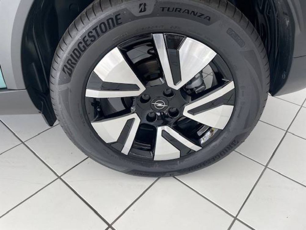 Acheter Opel Frontera Frontera 1.2 Turbo Hybrid 136 ch e-DCT6 GS 5p neuf dans les concessions du Groupe Faurie