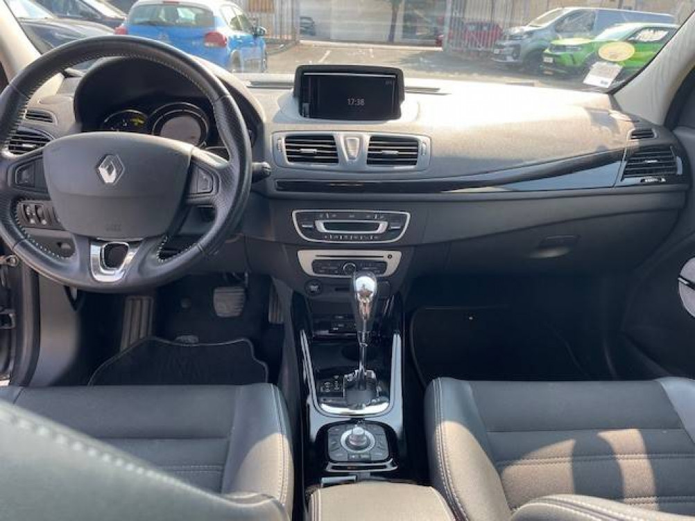 Acheter Renault Megane 3 Mégane III Coupé dCi 110 Bose Edition EDC 3p occasion dans les concessions du Groupe Faurie