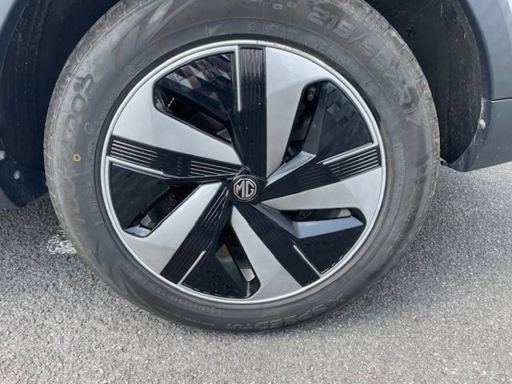 Acheter MG Motor ZS ZS EV Autonomie standard 51kWh - 130 kW 2WD Comfort 5p occasion dans les concessions du Groupe Faurie