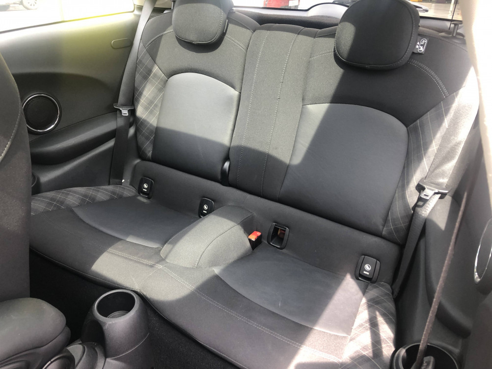 Acheter Mini Mini Hatch 3 Portes One 102 ch BVA7 Edition Heddon Street 3p occasion dans les concessions du Groupe Faurie