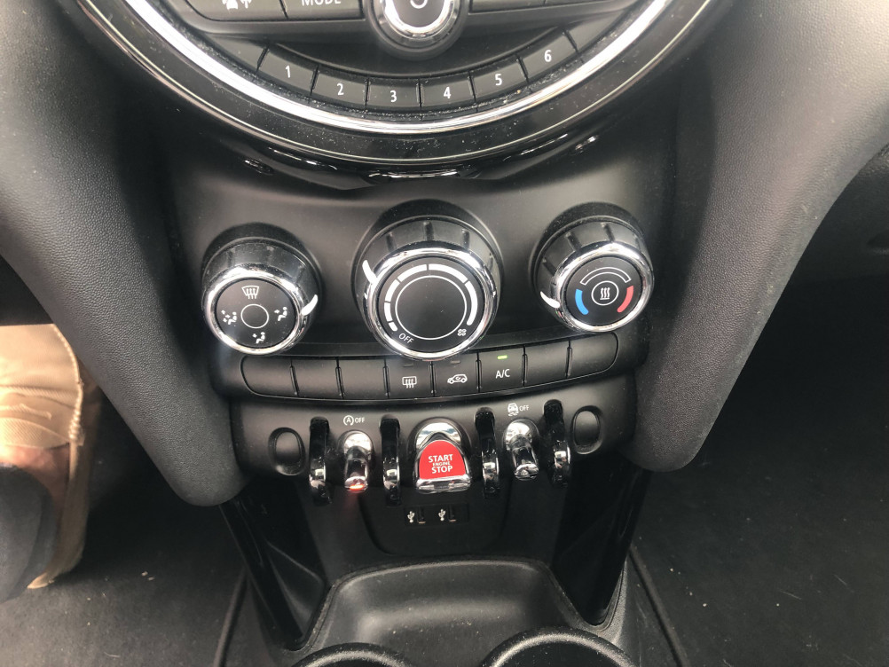 Acheter Mini Mini Hatch 3 Portes One 102 ch BVA7 Edition Heddon Street 3p occasion dans les concessions du Groupe Faurie
