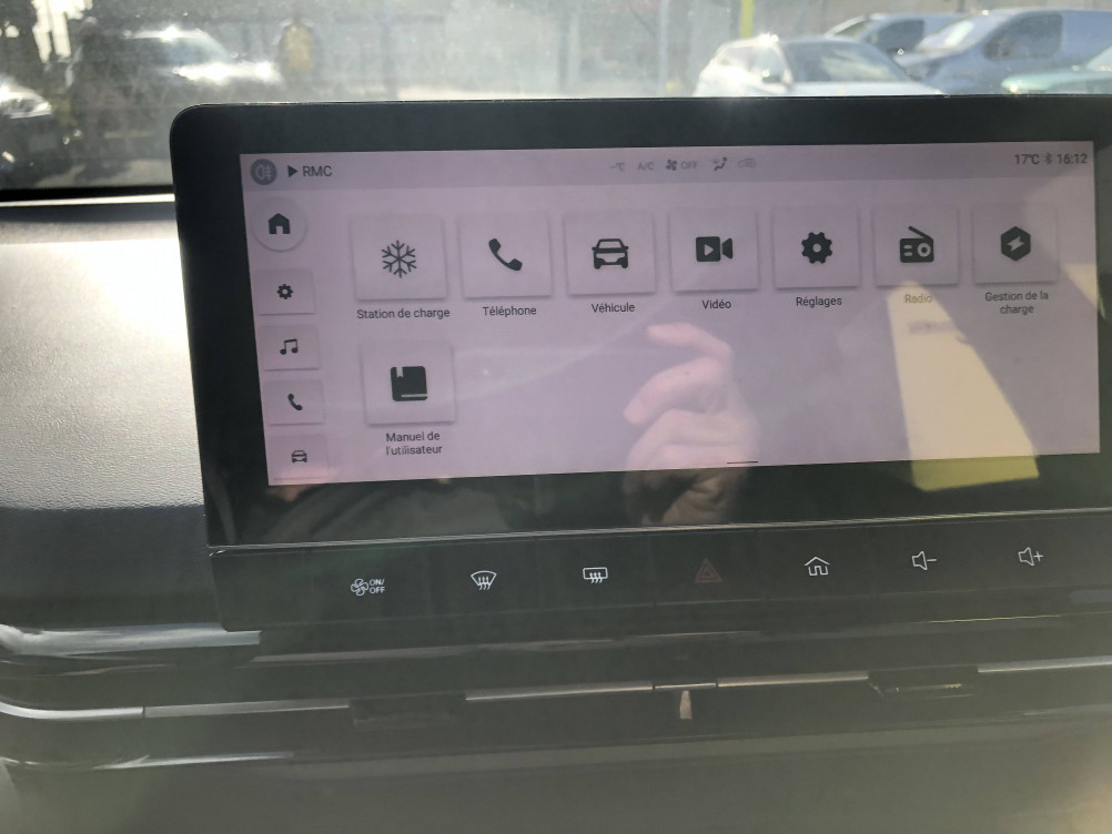 Acheter MG Motor MG 4 MG4 Electric 51kWh - 125 kW 2WD Standard 5p occasion dans les concessions du Groupe Faurie