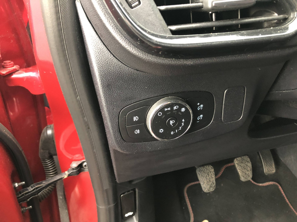 Acheter Ford Puma Puma 1.0 Flexifuel 125 ch mHEV S&S BVM6 ST-Line 5p occasion dans les concessions du Groupe Faurie