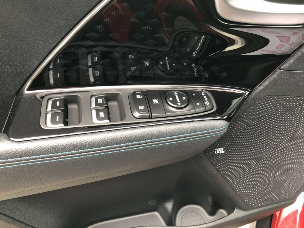 Acheter Kia e-Niro e-Niro Electrique 204 ch Premium 5p occasion dans les concessions du Groupe Faurie