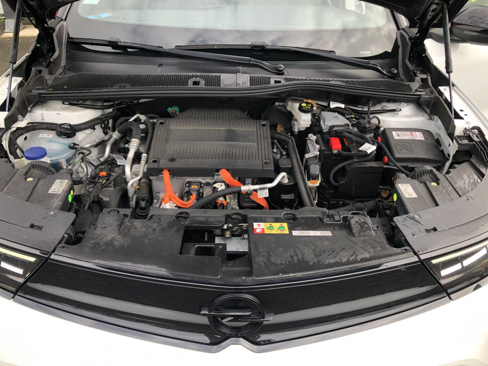 Acheter Opel Mokka Mokka Electrique 136 ch & Batterie 50 kWh GS Line 5p occasion dans les concessions du Groupe Faurie
