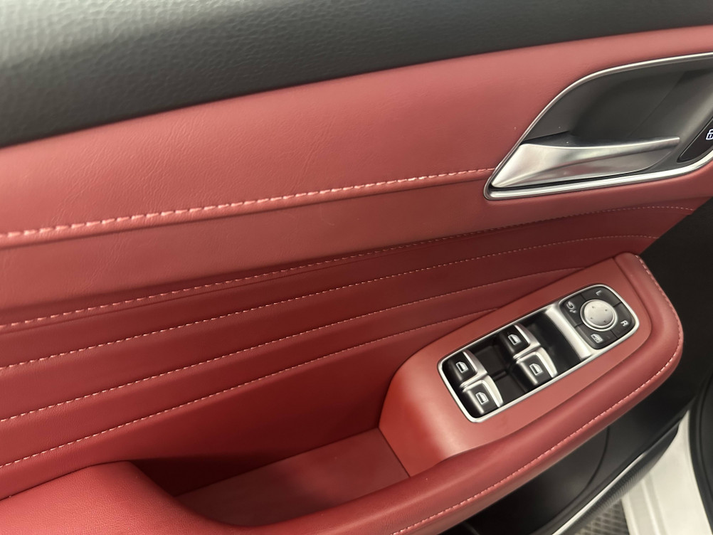 Acheter MG Motor EHS EHS 1.5T GDI PHEV Luxury 5p occasion dans les concessions du Groupe Faurie